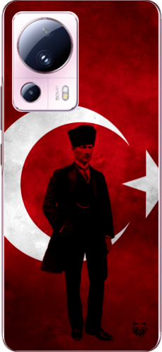 Atatürk ve Bayrak